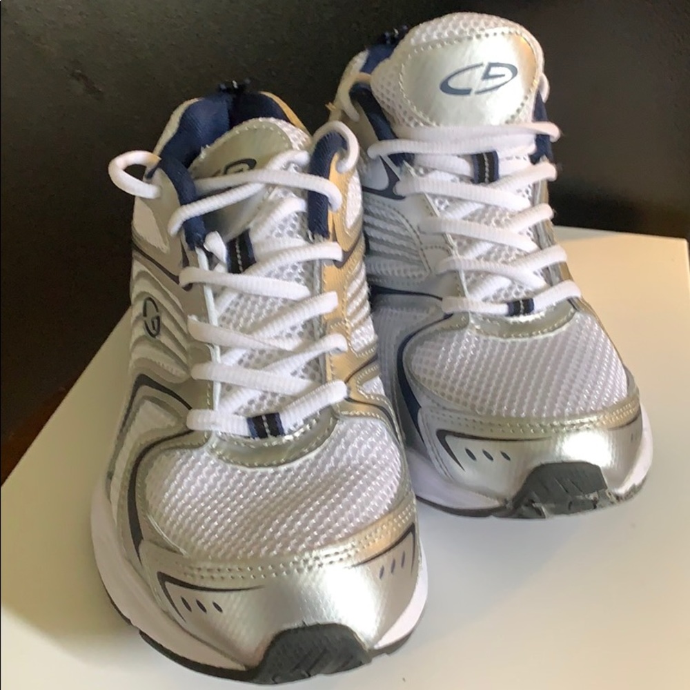 Champion tennis shoes